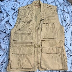 Woolrich Men's Khaki Multi-Pocket Utility Vest